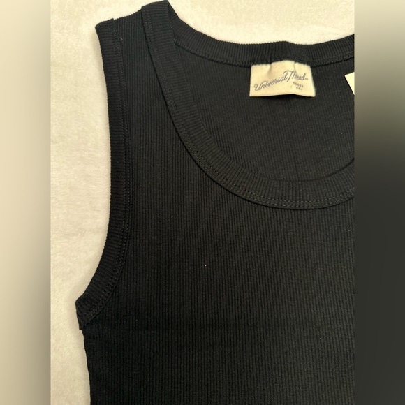 Women’s Slim Fit Scoop Neck Tank Top Black Universal Thread - Picture 8 of 8